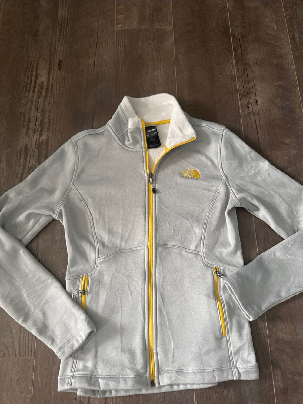 The North Face Women's Light Gray Fleece Jacket with Yellow Trim